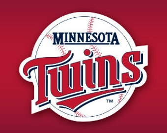 Minnesota Twins - 27 Trading Cards Set Mystery Pack - Classic and Modern Baseball Cards Mixed Set