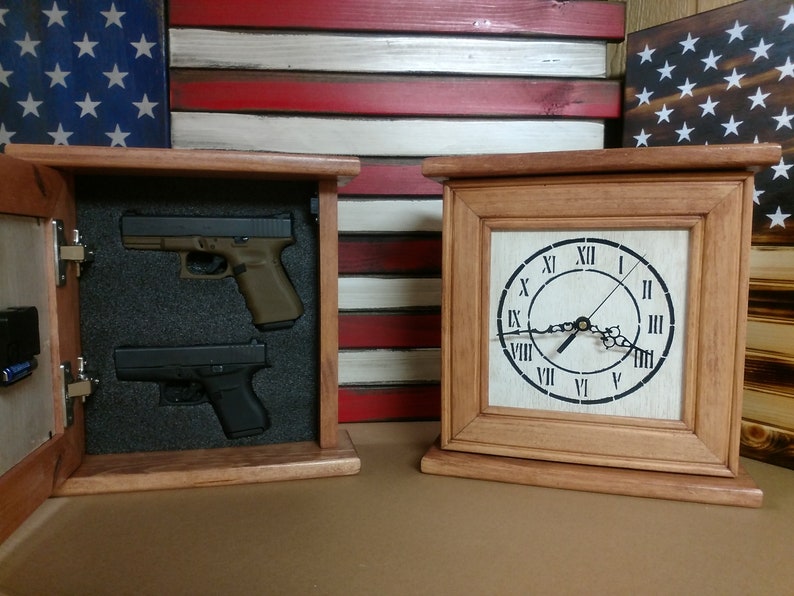 Peacemaker Concealment Clock image 5