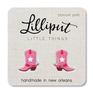 Cowgirllaarsoorbellen // Roze cowboylaarzenoorbellen // Roze cowgirllaarzen // Countrywesterncadeau