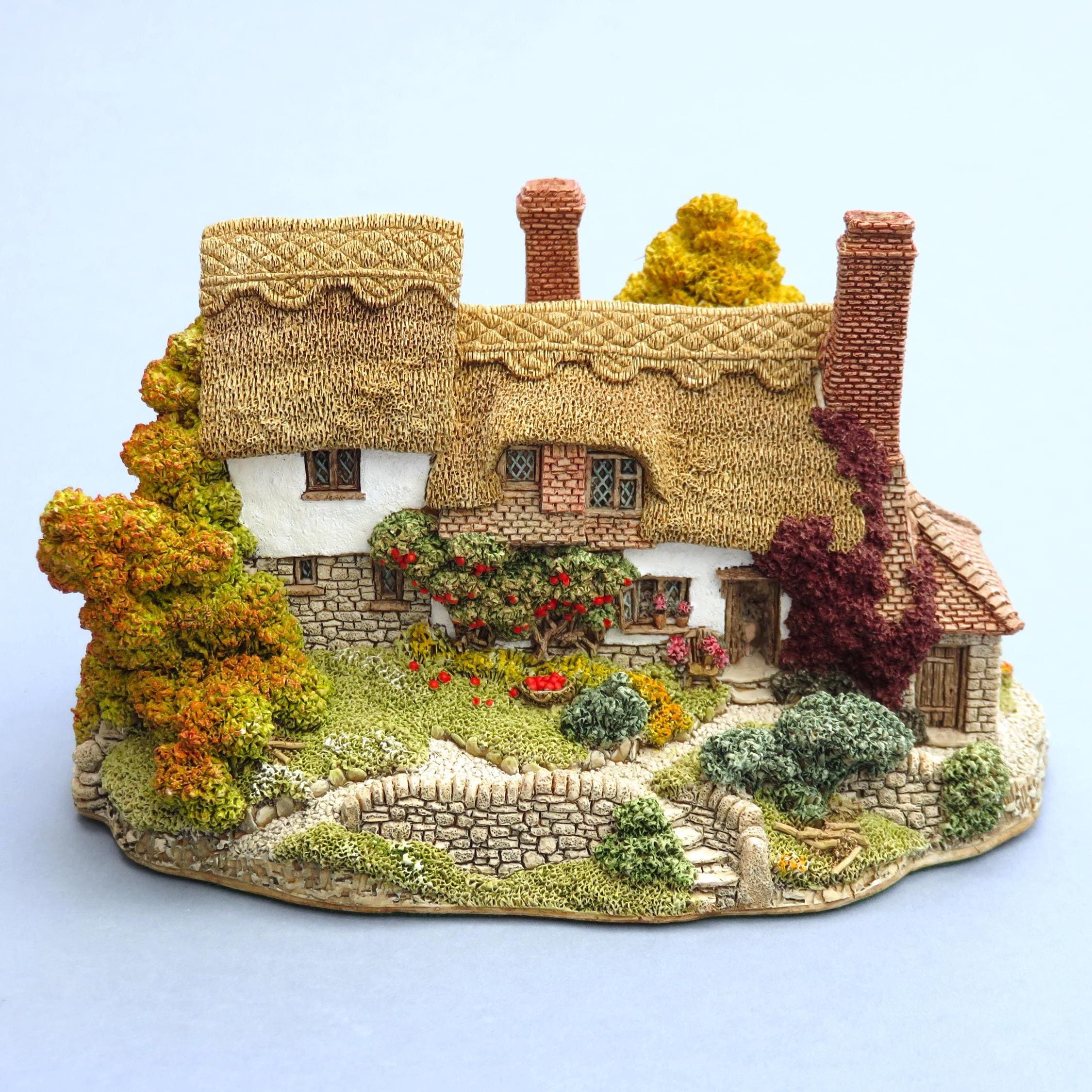 アンティーク雑貨 Lilliput Lane ORCHARD FARM COTTAGE 1994 Lilliput Lane ORCHARD FARM COTTAGE 1994 Lilliput Lane Orchard Farm