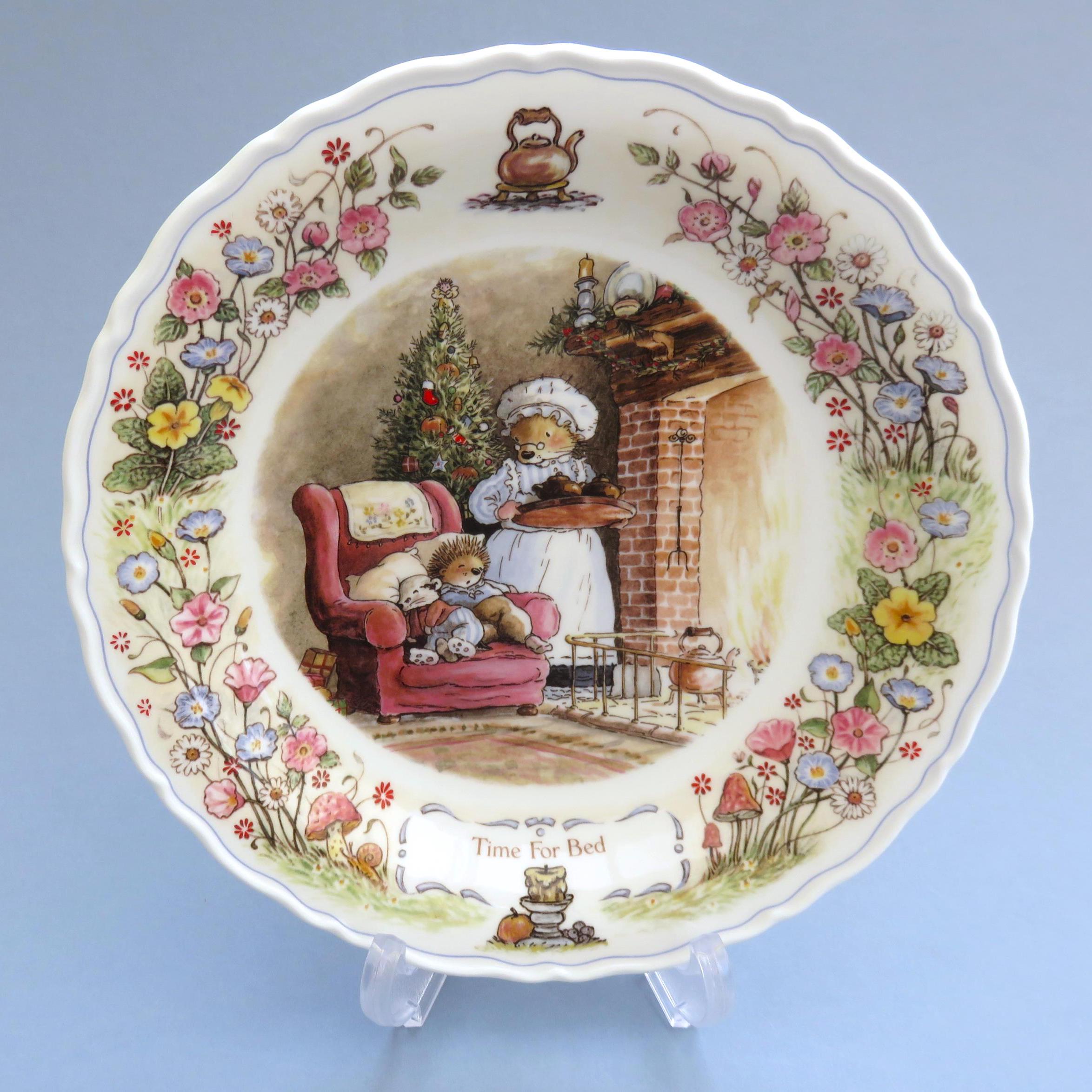 Foxwood Tales Plate, Time for Bed, a Pretty Wedgwood Collectible