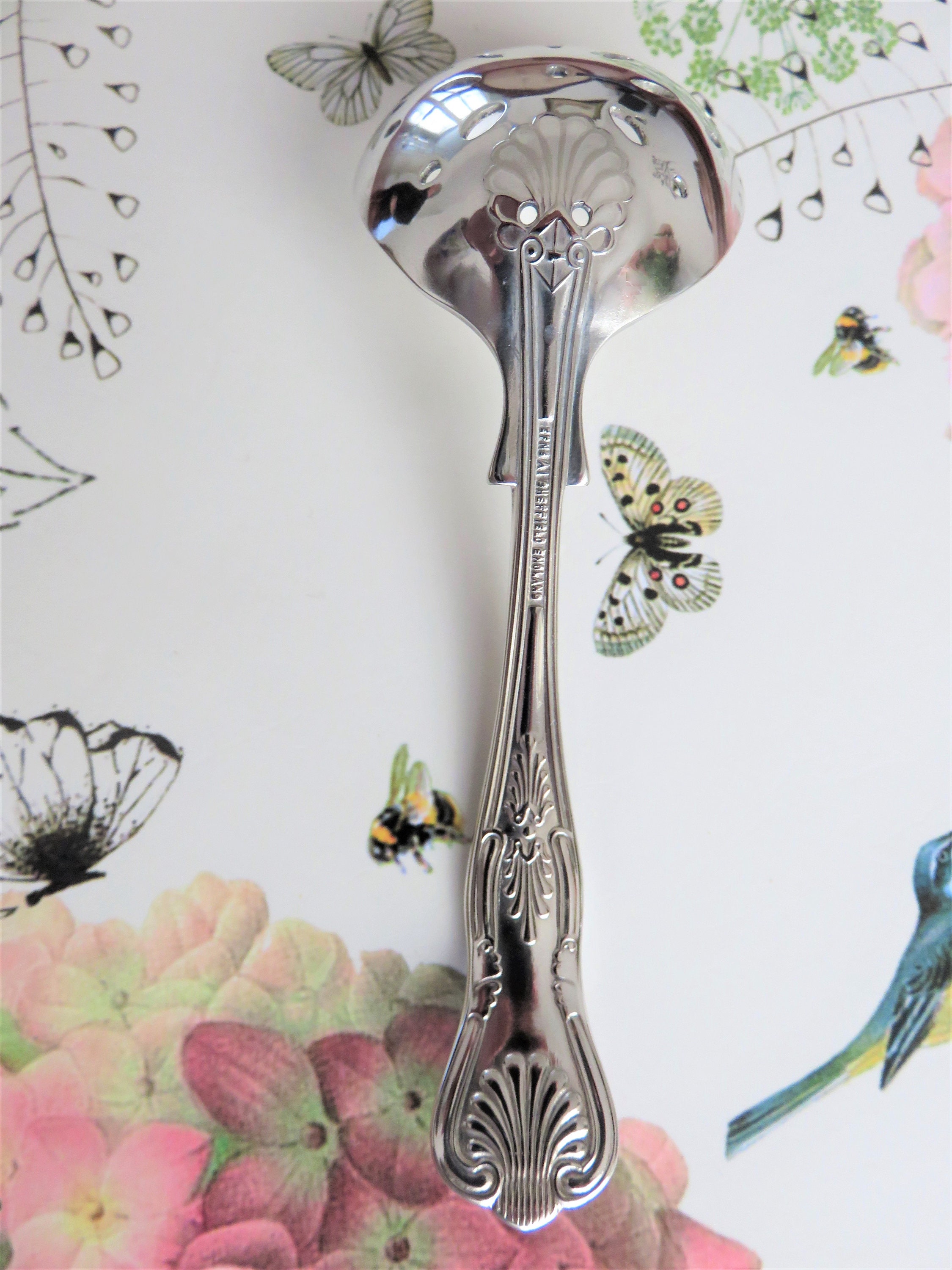 英国アンティーク　sugar sifter spoon Vintage Sugar Sifter Spoon, Silver Plated With Kings Pattern