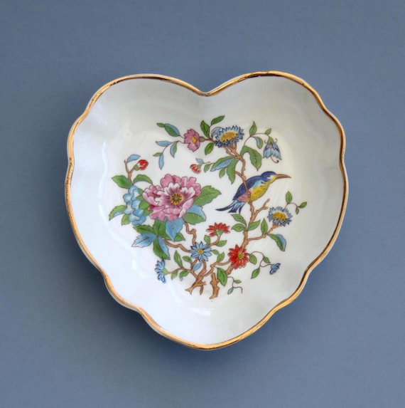 Aynsley Pembroke Trinket Dish Heart Shaped With a Fluted Rim and