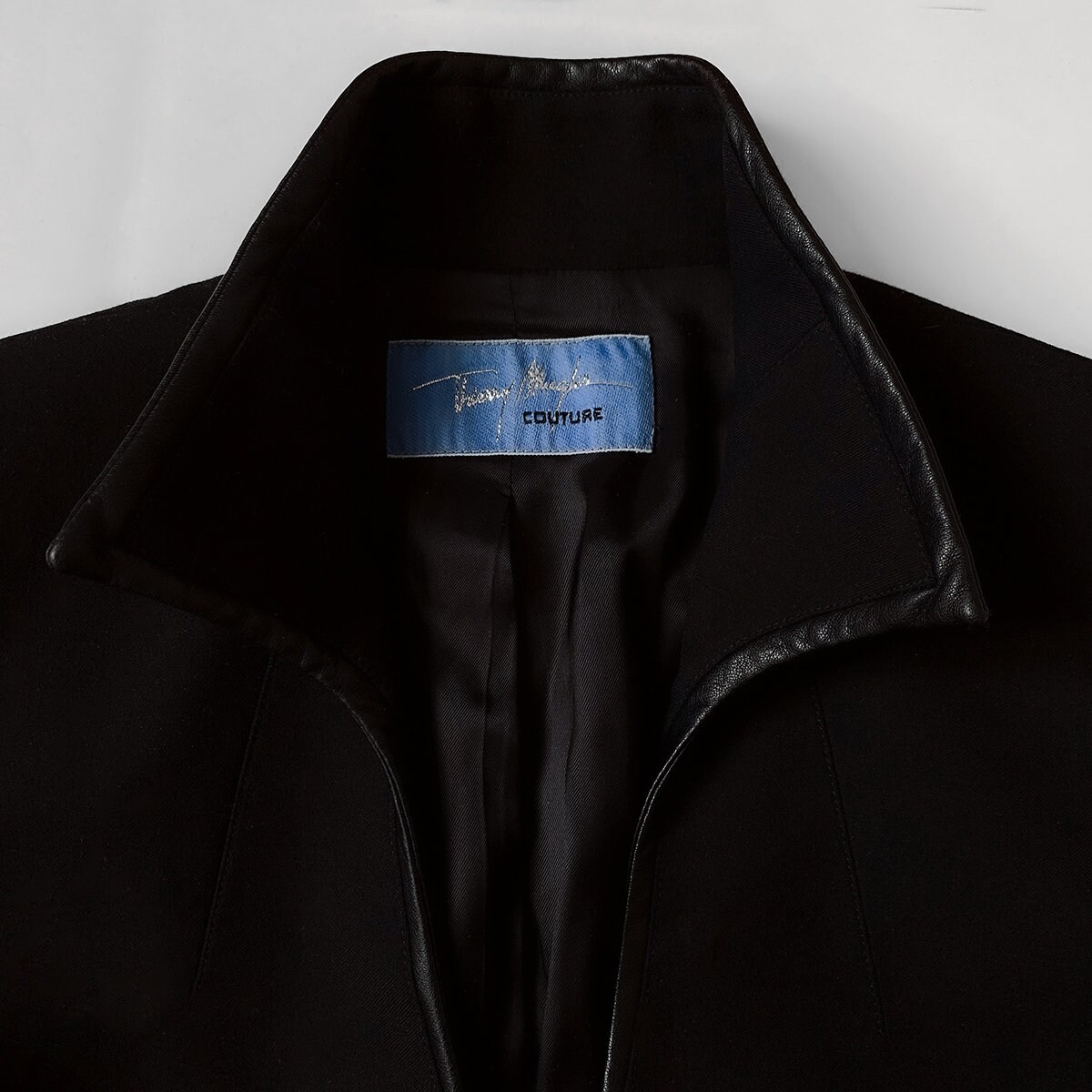 激安ブランド Thierry Mugler Black Sculptural Blazer Couture Archival ジャケット・アウター