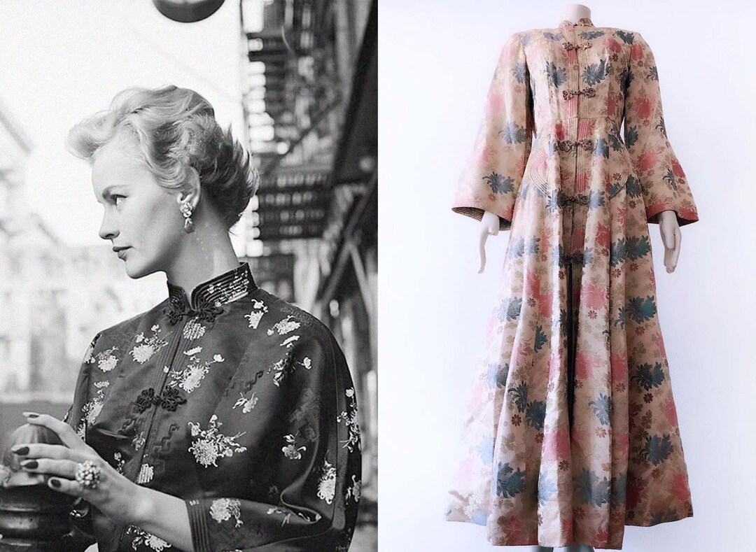 Pretty 1950s Grey Printed Silk Kimono main image 0