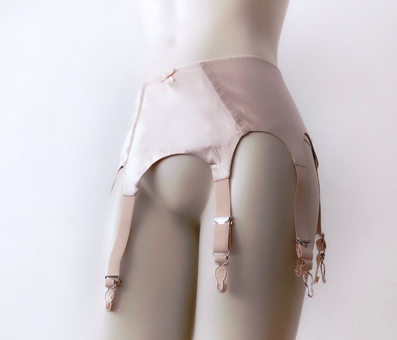 Liquid Beauty Garter Belt Suspender nude soft pinu