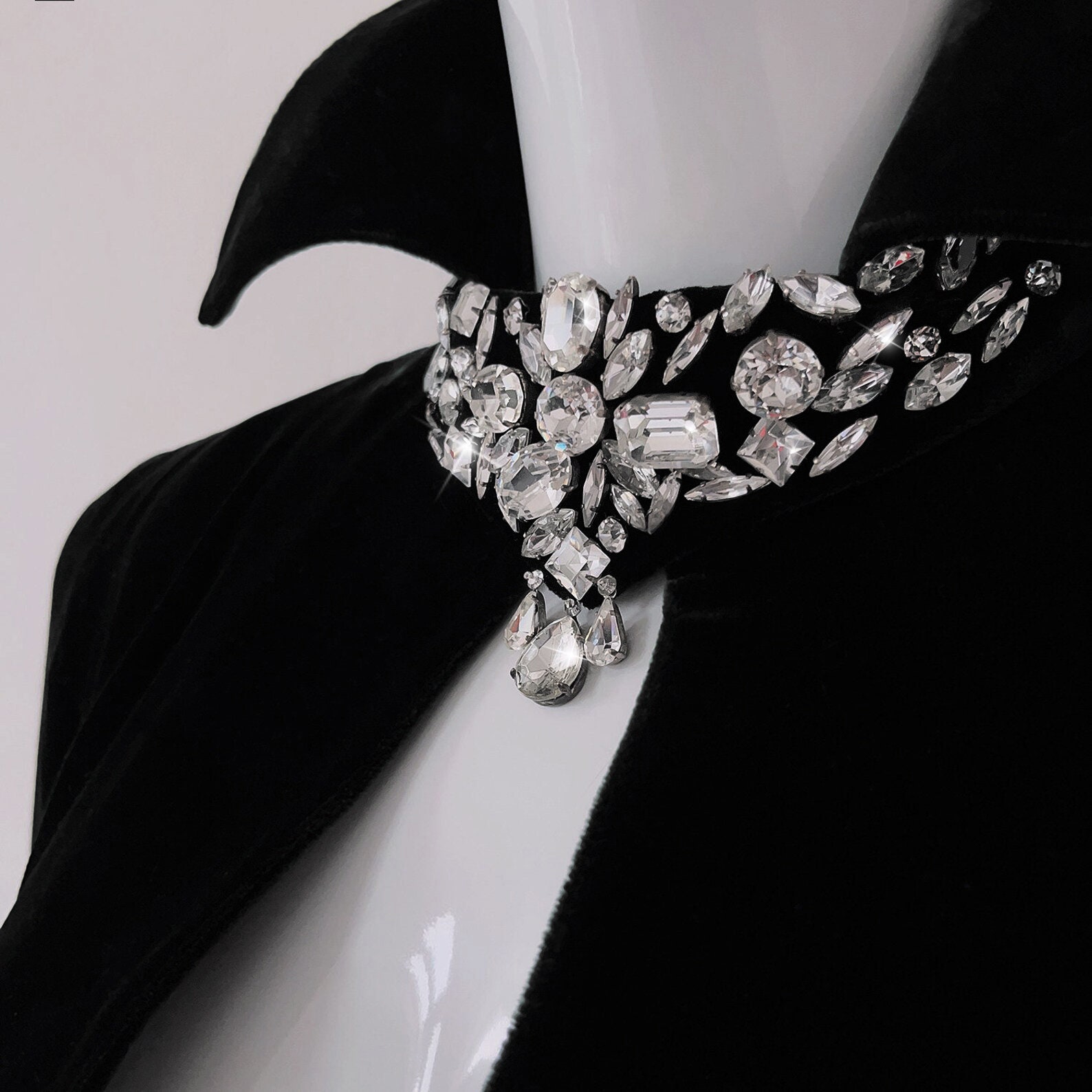 Thierry Mugler ネックレス Thierry Mugler ネックレス - メルカリ