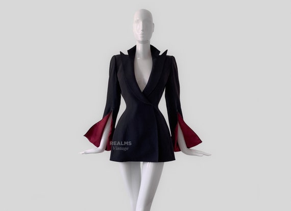 ティエリーミュグレー　シルクのジャケット ティエリーミュグレーシルクのジャケット