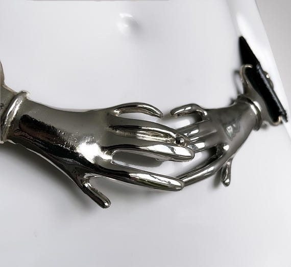 Rare Women\'s Vintage Thin Metal Italian Elviretta Hand Belt Unique One Size Victorian Hands Belt in Gunmetal | Gothic Style Clothing  main image 2