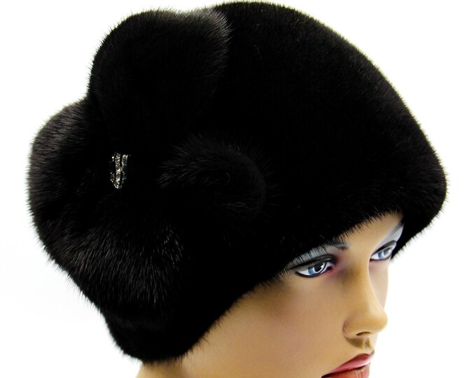 Fur hat women's mink "Flower" real winter warm ladies headdress