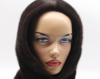 Gorro de invierno para mujer con capucha de piel de visón marrón caoba, color natural oscuro, para clima frío.