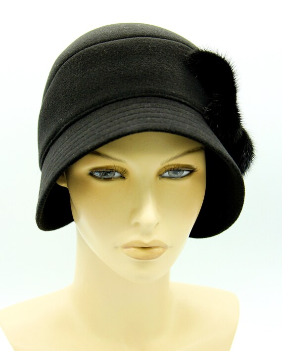 the cloche hat