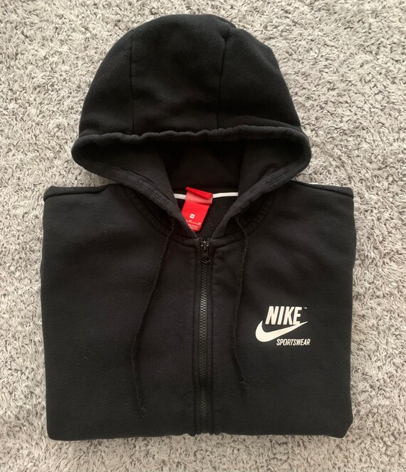 red zip up nike hoodie