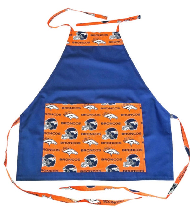UNISEX TEAMS APRONS, Adult Bib Aprons Accented With Your Favorite Football Team One Size Fits