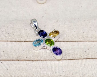 小物 meito Cross Pendant, Multi Cut Gems Cross Pendant, Iolite, Blue