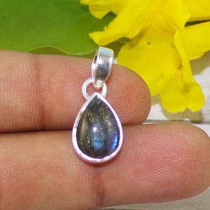 Blue Fire Labradorite Pendants, Labradorite Pendants, 925 Sterling Silver Pendant, Christmas Gift, Boho Pendants, Tiny Pendants,  N11109