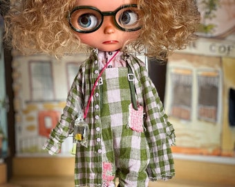 Boho Blythe outfit composed of linen overall, shirt and coat, overall and shirt for doll, tiny ginganm pants, shirt and coat, Blythe clothes