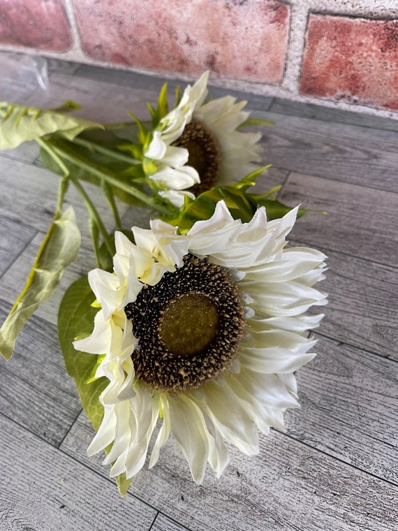 Cream Sunflower Floral Pick,  Sunflower Floral, Greenery, Floral Supplies, Wreath Greenery, Floral Greenery, Spray