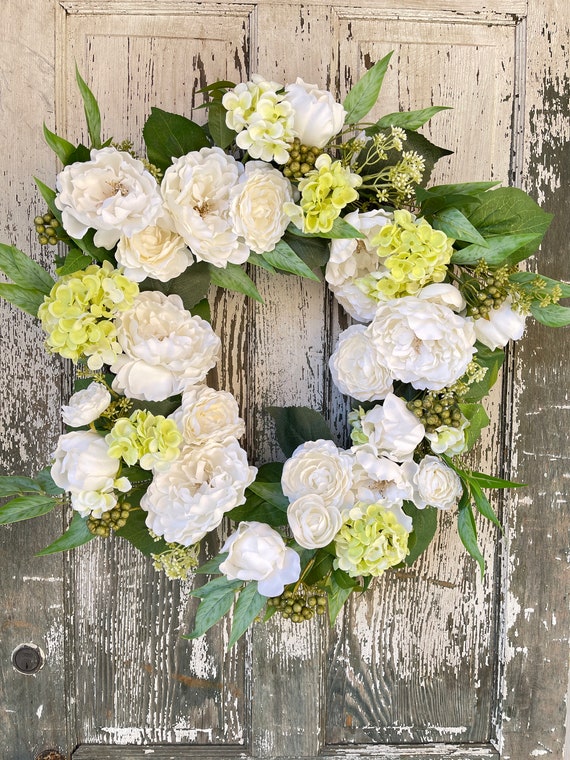 White Natural Floral Wreath, Spring Wreath, White Peony and Ranunculus Wreath, Spring Decor, Farmhouse Wreath, Summer Wreath, Wedding Floral