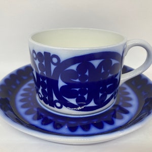 Gustavsberg Blå Husar teacup/large coffee cup duo, liquid blue glaze Stig Lindberg vintage Swedish design
