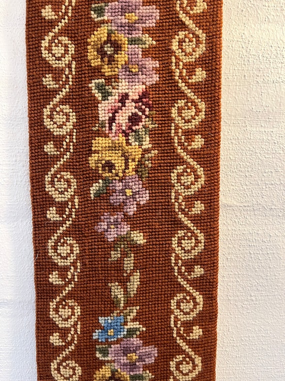 イングリット・プロムのデンマーク・クロスステッチ 1 (花とベリー) イングリット・プロムのデンマーク・クロスステッチ 1 (花と