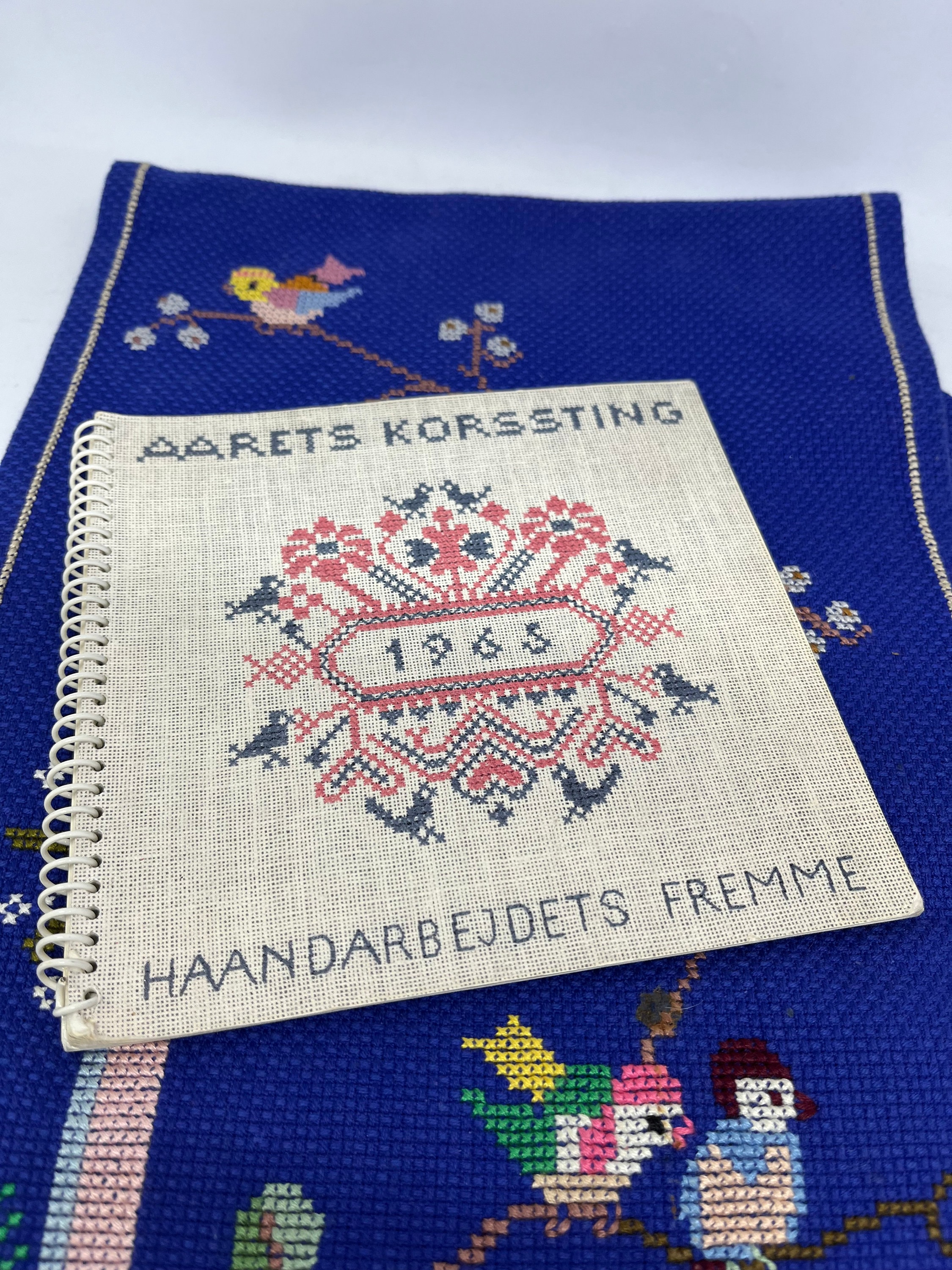 Danish 1965 Haandarbejdets Fremme, Cross Stitch Patterns and