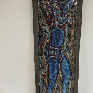 Soholm ceramic wall plate with woman undressing, 3508 VERY rare, Gerd Hiort Pedersen design midcentury Danish