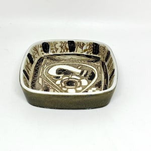 Royal Copenhagen Baca dish / Bowl,MINT small dish for your keys, jewelry etc, Nils Thorsson Midcentury danish ceramic design