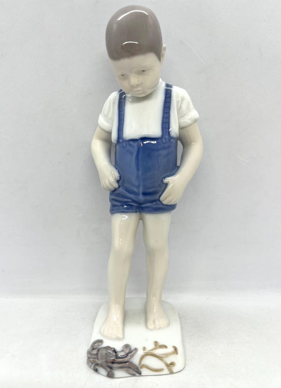 Bing and Grondahl, antique Danish Porcelain figurine, MINT condition Boy with Crab at his Foot, vintage Danish design