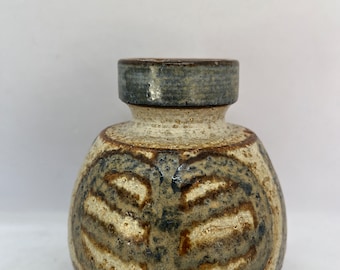 Soholm ceramic vase Erika series, MINT condition vase by Noomi Backhausen and Poul Brandborg, vintage Danish design