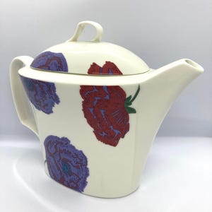 Arabia Illusia theepot, nieuwstaat ontwerp van Heikki Orvola en Fujiwo Ishimoto, vintage Fins design