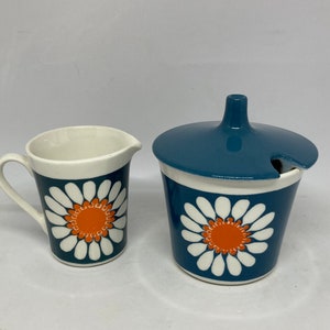 Figgjo Flint Daisy cream and sugar set, Turi Gramstad Oliver vintage Norwegian design