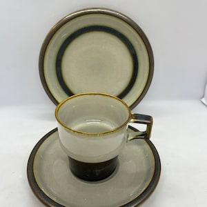 Quistgaard Tema Coffee cup trio sets, MINT condition vintage Bing & Grøndahl stoneware Denmark, Danish design