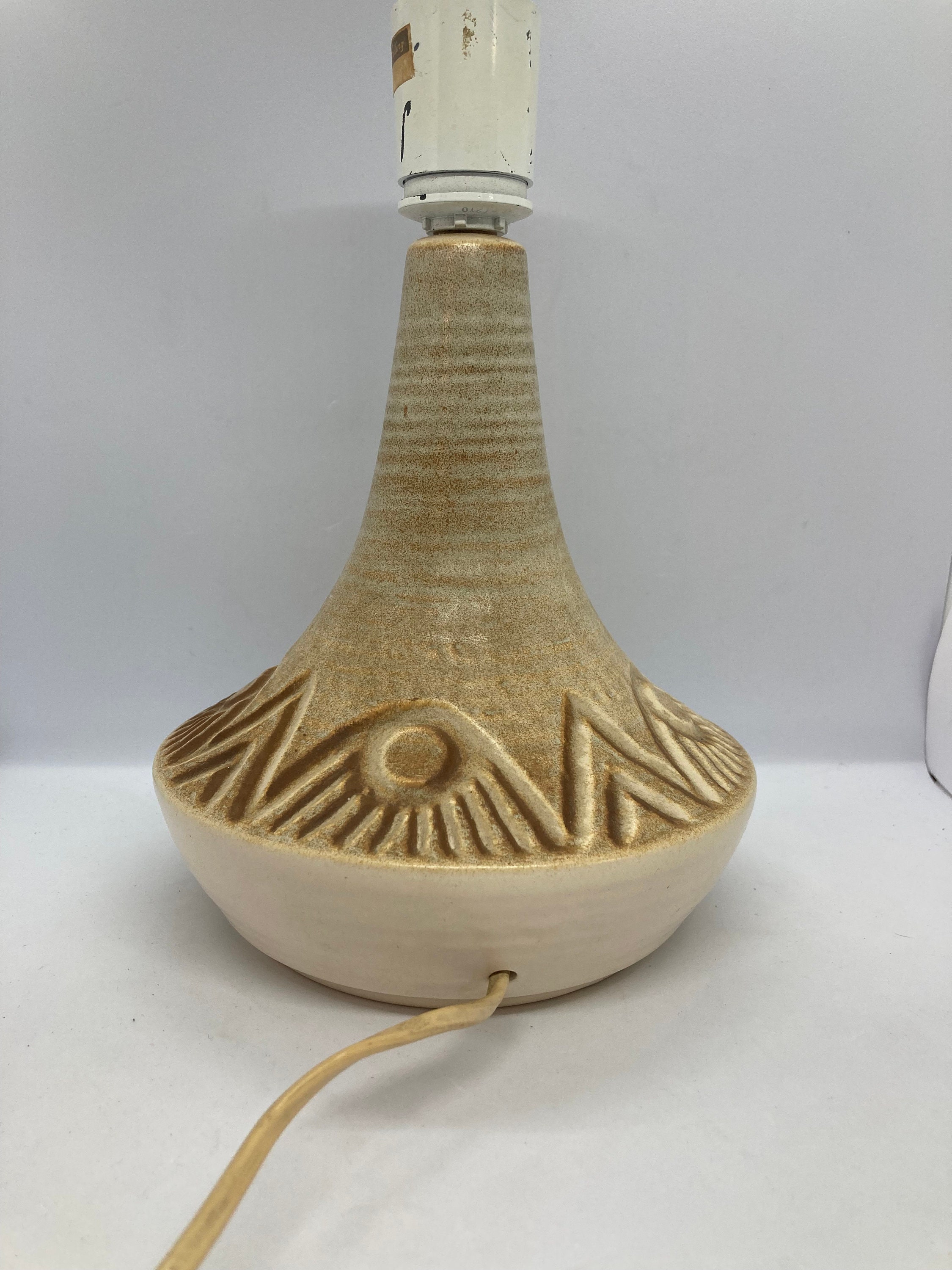 LAMP BLOOM : une lampe unique en son genre - Mag Decofinder