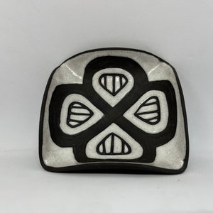 Marianne Starck Tribal / Negro small bowl, Michael Andersen ceramics midcentury Danish