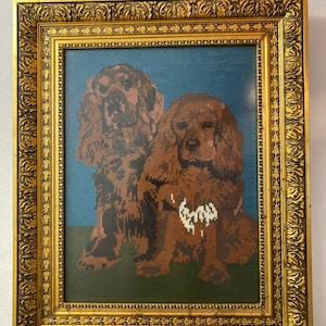 Antique framed hand embroidered picture Cocker Spaniels, Danish handcraft tradition 1940es/1950es
