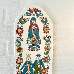 Figgjo Saga Board, Figgjo Flint Saga large cheese board or wall decor, designed by Turi Gramstad Oliver, vintage Norwegian design