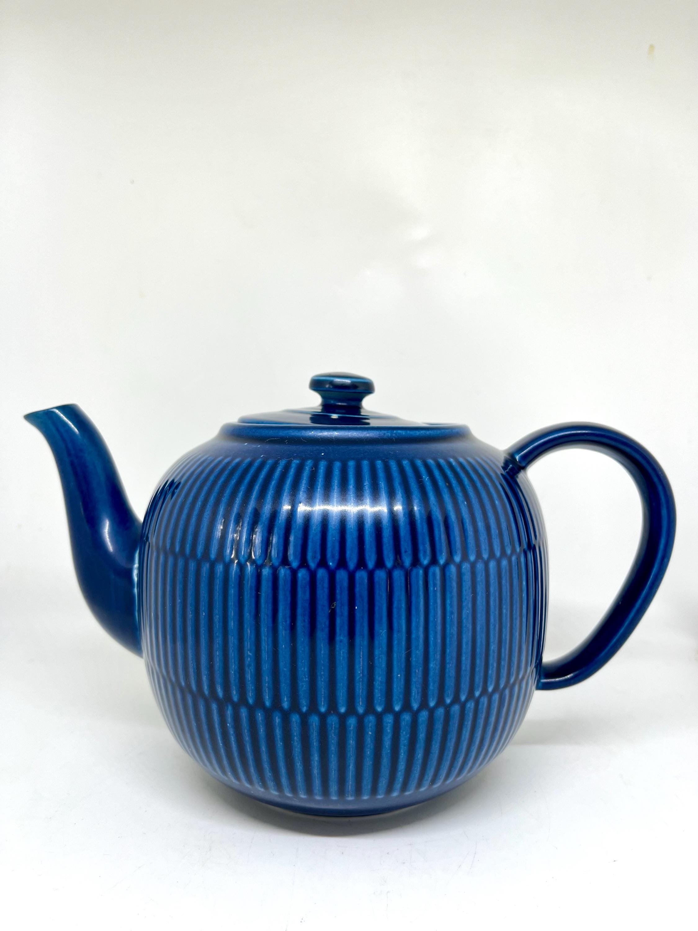 Royal Copenhagen Teapot, Aluminia 
