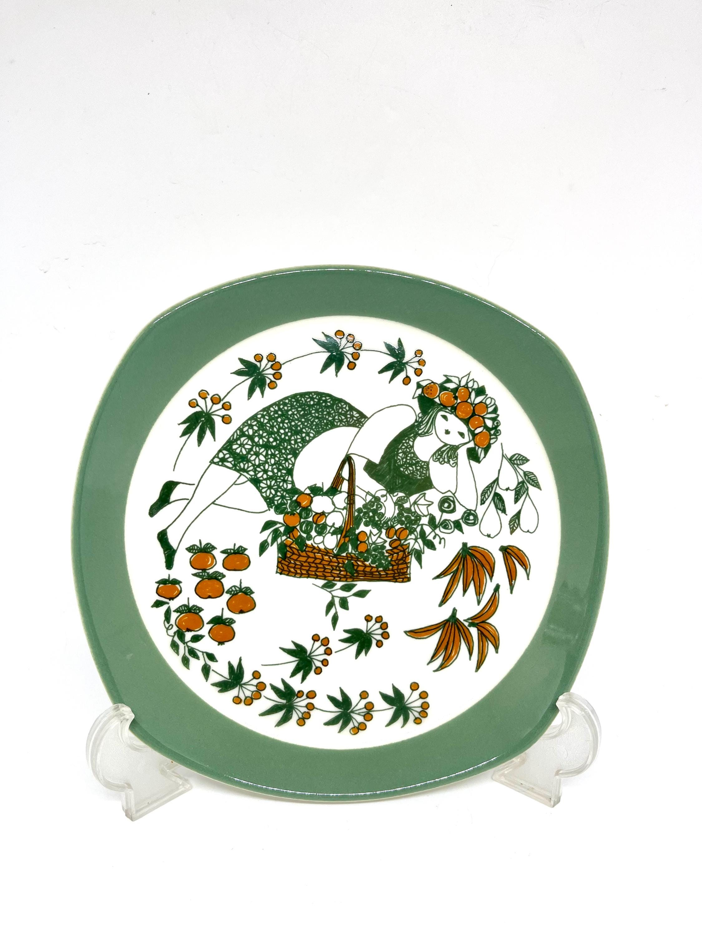 Figgjo Sicilia plate, mint condition plate of a Girl in the