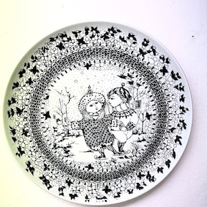 Bjorn Wiinblad Nymolle Dish, MINT XL &quot;Winter&quot; dish Four Seasons series, wall or display plate with Black decor, vintage Danish design