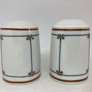 Bing og Grøndahl Tivoli Salt and Pepper MINT コンディション、デザイン Martin Hunt デンマーク ヴィンテージ