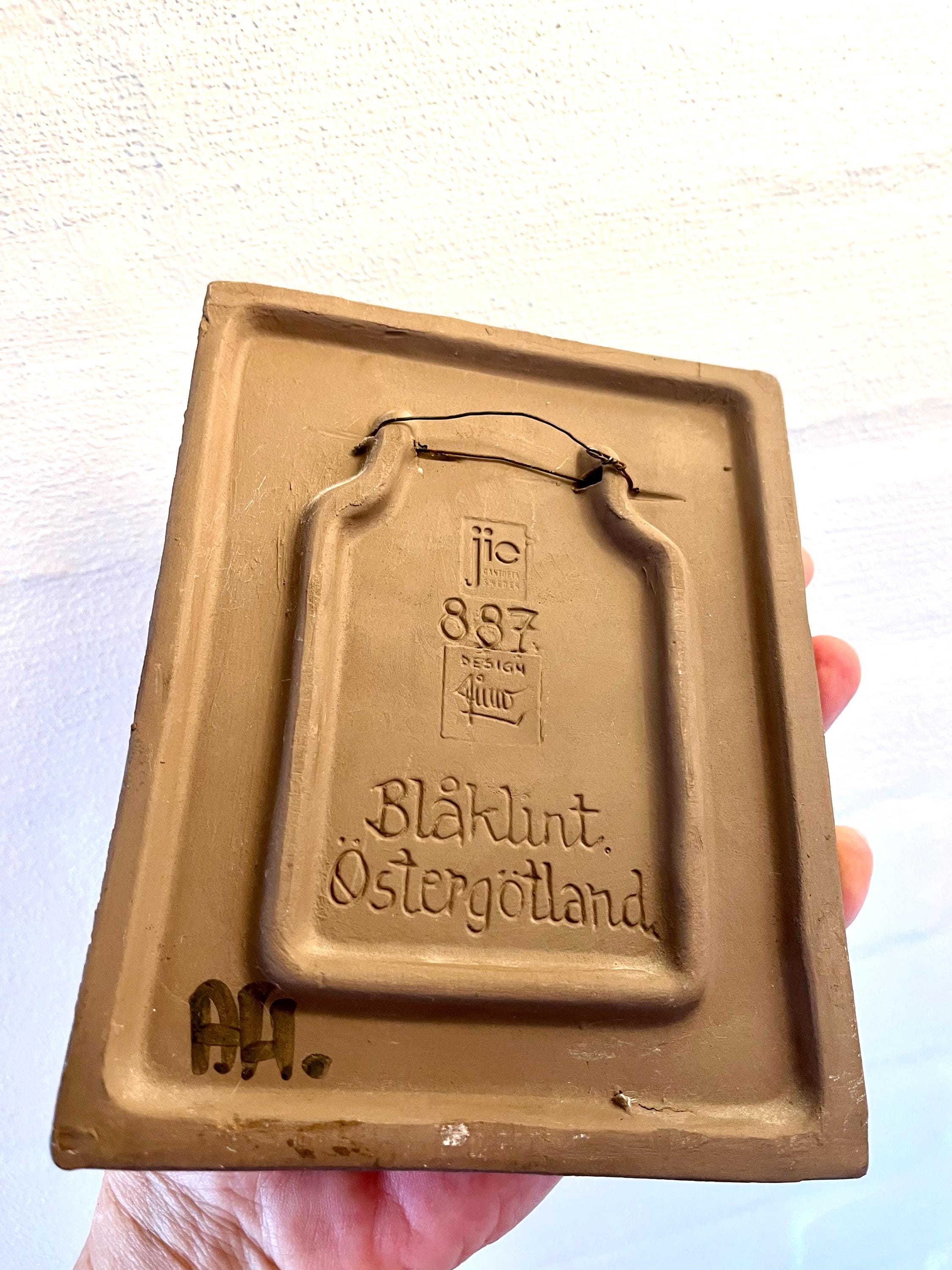 JIE Gantofta Sweden, MINT 17 X 13 Cm Ceramic Plaque With Beautiful