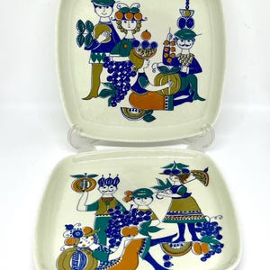 Figgjo Flint Capri plates, set of two very rare square Capri plates, two different patterns, stunning condition, vintage Norwegian design