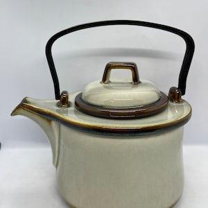 Quistgaard Tema teapot MINT, vintage Bing & Grøndahl stoneware Denmark