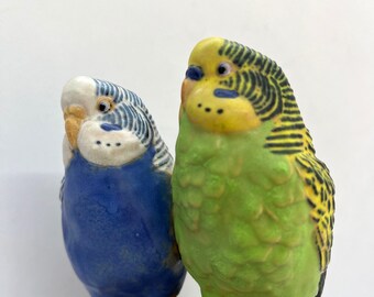 ロイヤルコペンハーゲン セキセイインコ インコ 鳥 ファイアンス焼 フィギュリン ロイヤルコペンハーゲンのセキセイインコの置物、新品同様。枝にとまる