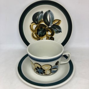 Stavangerflint Senja large teacup trio sets, Inger Waage design handpainted, Vintage Norwegian design