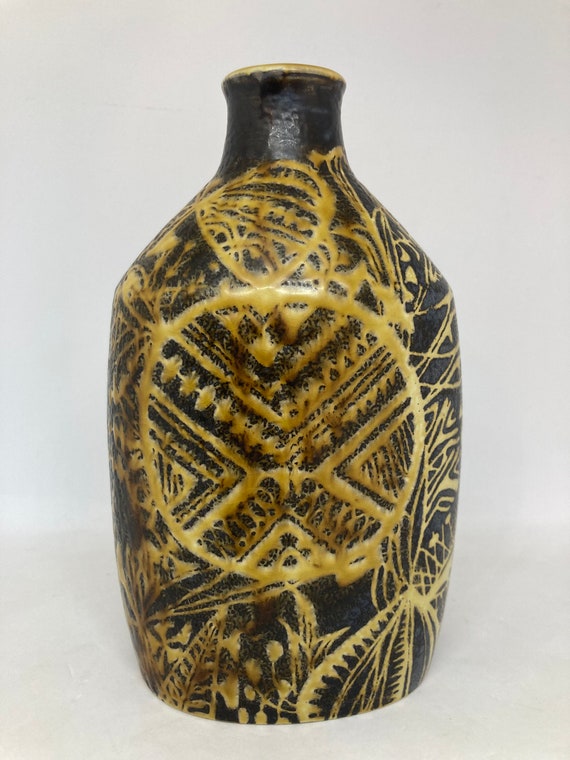 Royal Copenhagen Baca Vase 723/3208, Aluminia Production, Nils