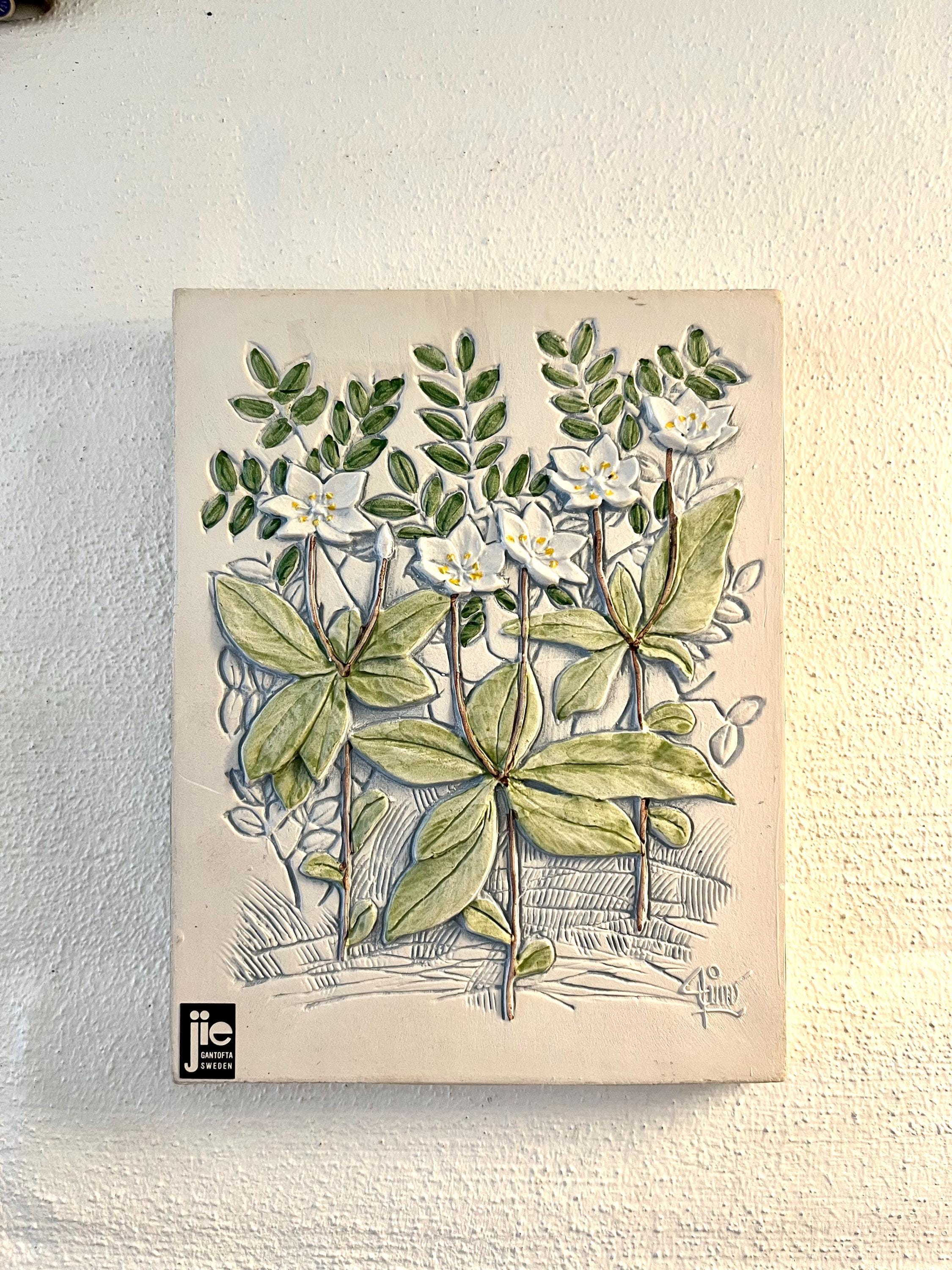 JIE Gantofta Sweden, 17,5 X 13,5 Cm Ceramic Plaque Chickweed