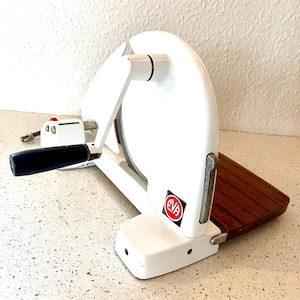 Eva slicer, Danish all purpose slicer, Vintage original Danish RARE White version with Teak board, 1950es iconic household necessity