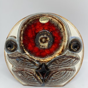 Soholm ceramic sculpture/ wall plate , designed and signed by Noomi Backhausen, midcentury Danish Design
